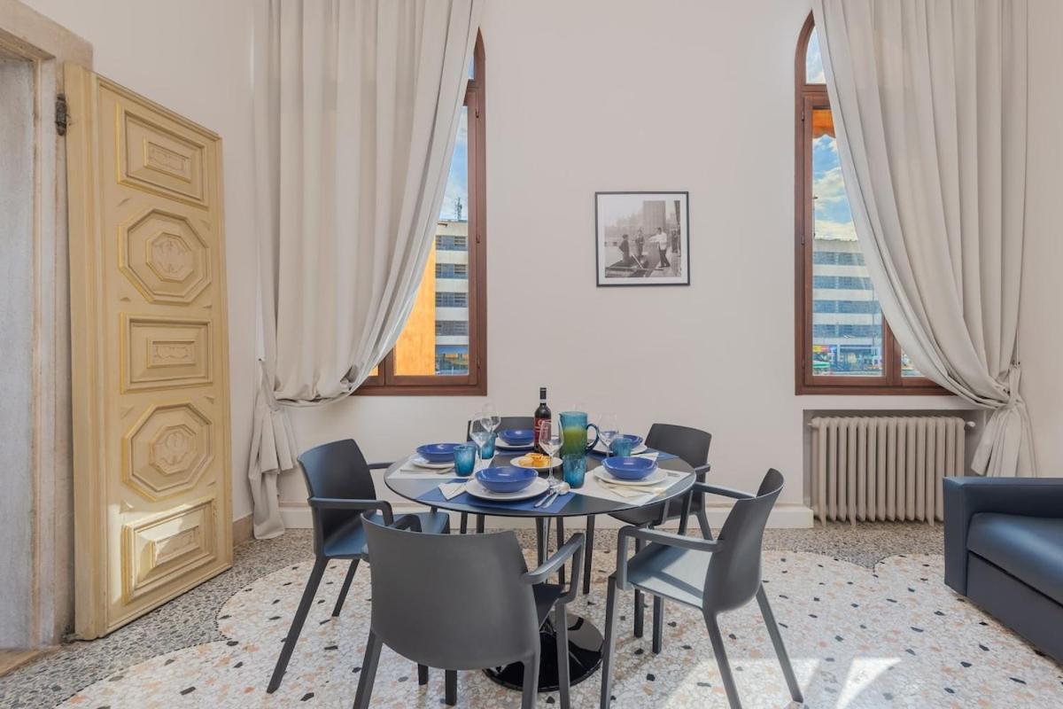 Appartamento Luxury Calatrava - In Venetian Palazzo